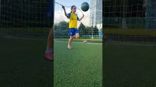 Когда усвоены обычные набивания #футбол #футбольныйфристайл #footballskills