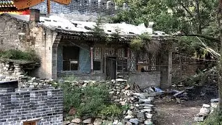 Villagers work together to renovate dilapidated old houses | clean rooms