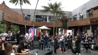 Mr. Malibu World Famous Clips