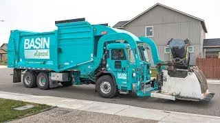 Peterbilt 520 - Heil Half/Pack Freedom w/ The Curotto-Can