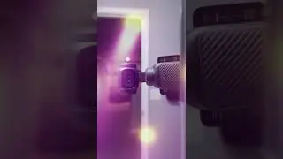 DJI Pocket 3 Dances in the Mirror