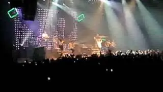 jumping all  over the world in hamburg