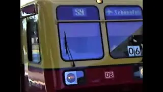 S Bahn Berlin BR 485 Einfahrt S9 in Charlottenburg im Jahr 2008