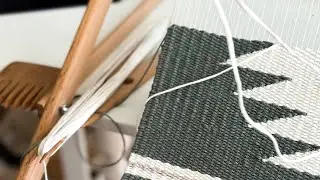 Видео в честь завершения работы над 12 подушками. Как это было смотрите в shorts