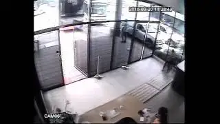 Вот как надо мыть стекла!