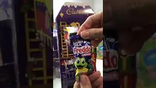 Cadbury Santa’s Workshop Advent Calendar Day7 