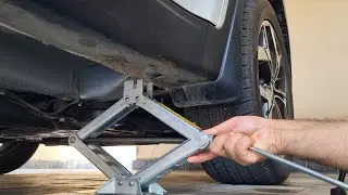 Where to place your jack under a Kia Sportage | Jacking Points