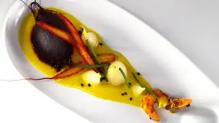 HiR Fine Dining in Guanacaste, Costa Rica with Gender Fluid / Trans Chef Noam Mercedes Kostucki