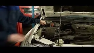 Установка газового упора капота Mitsubishi Pajero 3 3