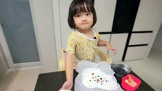 [ENG] RUDA Makes Fruit Frozen Yogurt with Daddy! (feat. Mommy's in the hospital🏥)