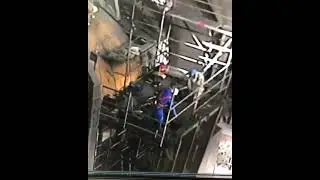 Жесть, падение с высоты при разборке строительных лесов