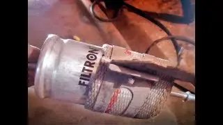 Замена топливного фильтра Ford Focus.