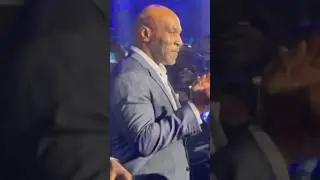 MIKE TYSON RING WALKS WITH FRANCIS NGANNOU | TYSON FURY SPLIT DECISION WIN