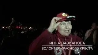 На фестивале пьяная девушка поругалась с парнем и полезла в море