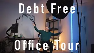 2021 Minimalist Office Tour