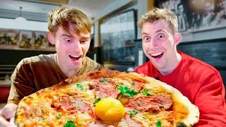 Two Brits try REAL Pizza in Italy