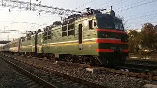 ВЛ80с-581 с грузовым поездом