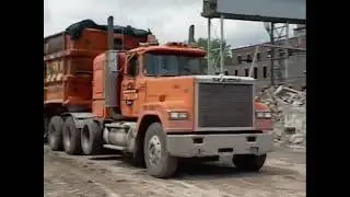 Mighty Machines   Season 01 Episode 01   at the demolition site