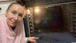 Чищу духовку. Хотела похвастаться. 😂