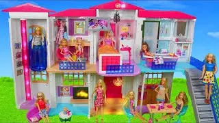 La maison de poupée 'Hello Dreamhouse' de Barbie pour enfants