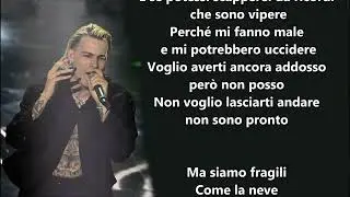 Il Tre Fragili Testo