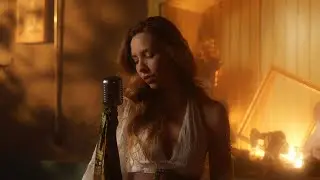 Korinna, UTAZØ - Esernyő