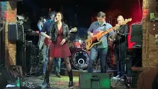 Улыбка луны 190222