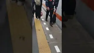Kreta Serayu PT KAI,di stasiun Jatinegara