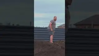 Из окна такие горы #дом #юмор #построитьдом #стройка