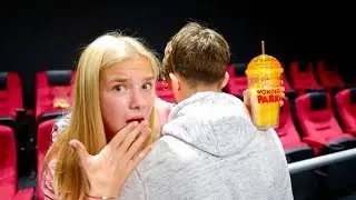 ПАРЕНЬ ПРИГЛАСИЛ Маргариту на СВИДАНИЕ в КИНО на Волшебный Пакр Джун // AD