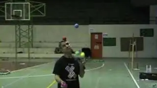 Juggling In Israel (Israeli Juggling Convention 2004)