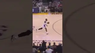 LEBRON STEALS IT FROM JOKIC AND DUNKS #nba #lakers #nuggets #shorts