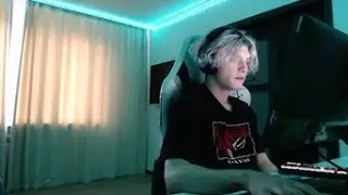 Деко: Я д@yн