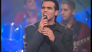 האור שבעיניים אייל גולן (מתוך הופעה) Eyal Golan