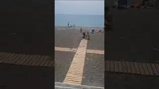 ДЕРЕВЯННЫЙ ЗОНТ