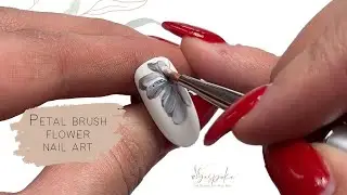 TUTORIAL  I  Flower Nail Art - Using a Petal Brush to create easy flower nail designs