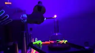 Шоу в темноте