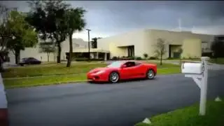 Boef koopt Ferarri voor zijn vader in Algerije! €350.000