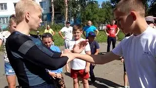 Защитить себя поможет самбо