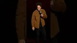 American football can be adorable at times… try to change my mind!  #football #trevornoah #standup