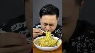 Mie kocok instan