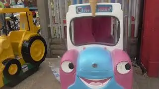 RG Mitchell Hank's Ice Cream Van Kiddie Ride Another Free Turn!