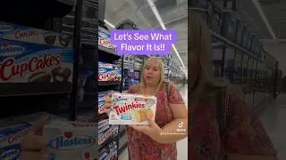 Mystery Flavor Twinkie, Did I Find It Finally? ​@DudeDad @Walmart #twinkie #dessert #shorts