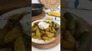 Жареная картошка с лисичками