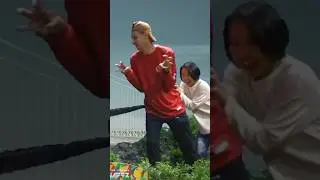 Сакуру съела Годзилла 🤣