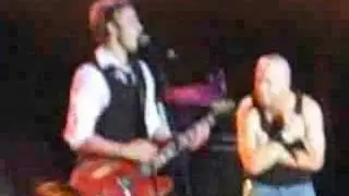 Lifehouse/Daughtry Hanging By A Moment