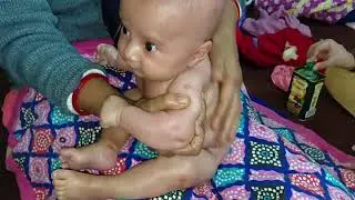 2 month baby oil massage in winter | get ready with my 2 month baby girl ayat | ayat daily routine