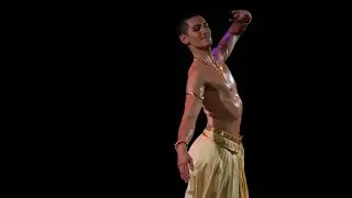 Huseni Swarajathi - Mohiniyattam