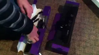 Unboxing video of Xbox 360 Kinect