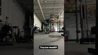 Trap bar deadlift w/voiceover